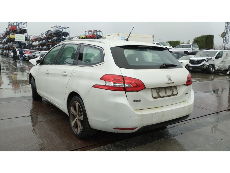 peugeot 308 sw del año 2015