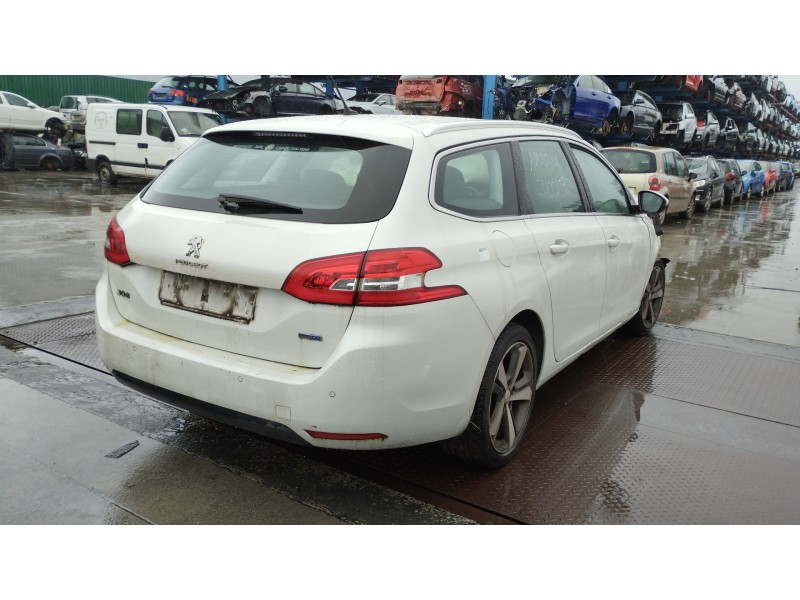peugeot 308 sw del año 2015