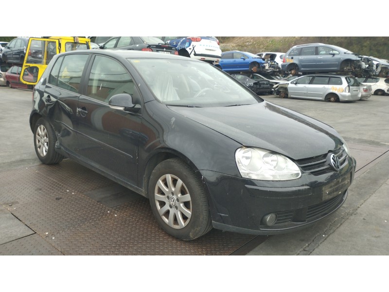 volkswagen golf v berlina (1k1) del año 2007