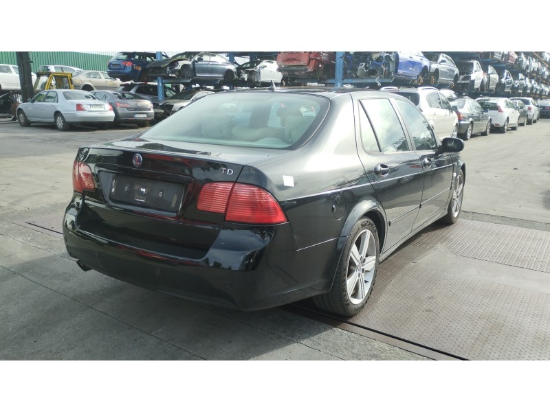 saab 9-5 berlina del año 2009