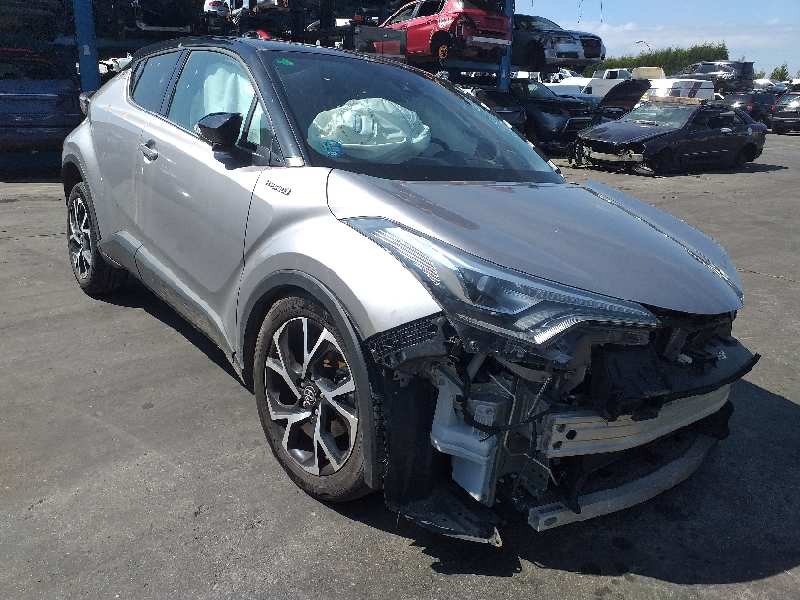 toyota c-hr del año 2016