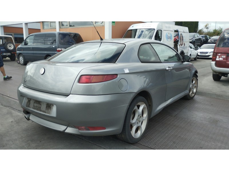 alfa romeo gt (125) del año 2005
