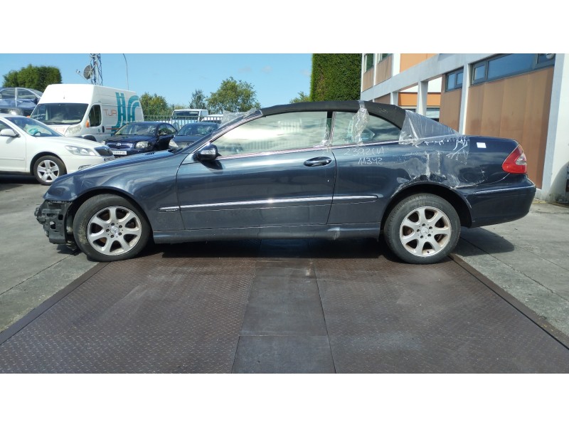 mercedes clase clk (w209) cabrio del año 2004