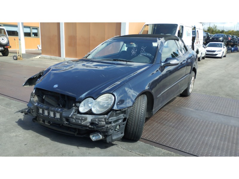 mercedes clase clk (w209) cabrio del año 2004