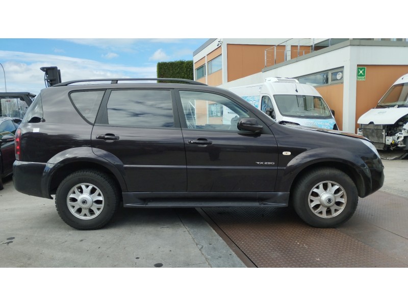 ssangyong rexton del año 2003