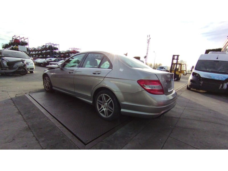 mercedes clase c (w204) berlina del año 2008