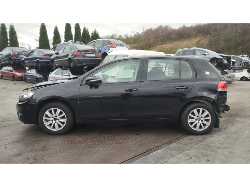 volkswagen golf vi (5k1) del año 2010