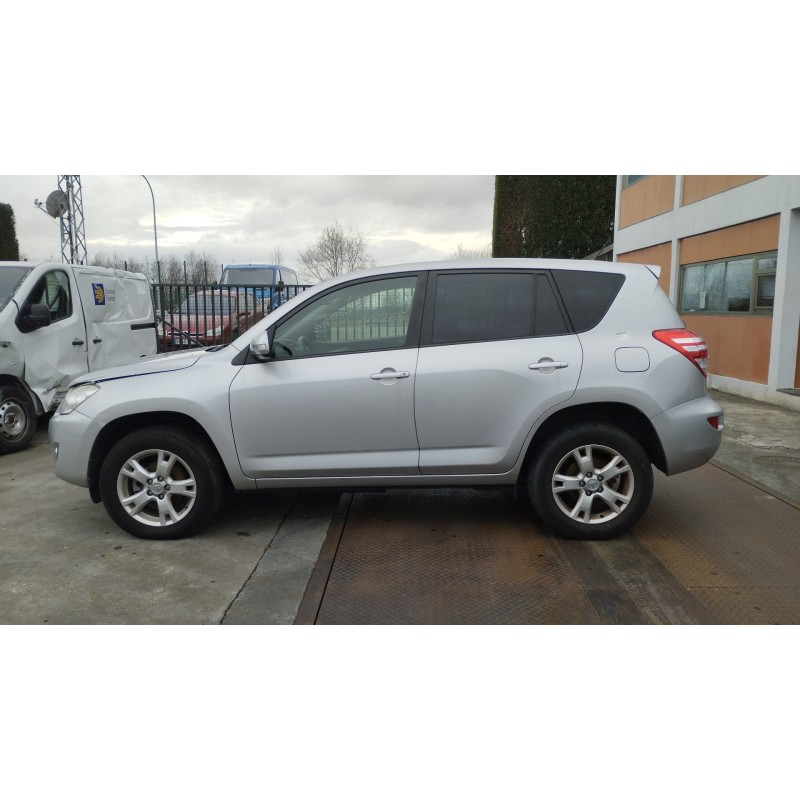 toyota rav 4 (a3) del año 2010