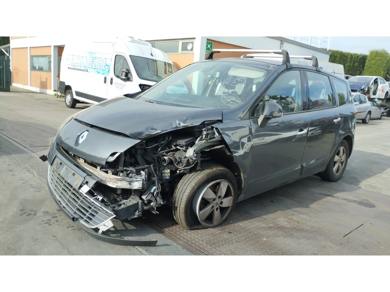 renault grand scenic iii del año 2011