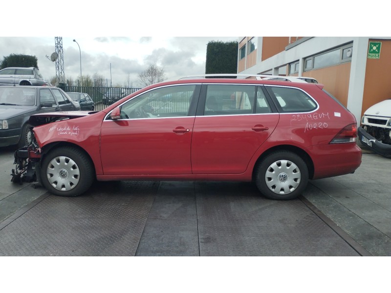 volkswagen golf vi variant (aj5) del año 2010