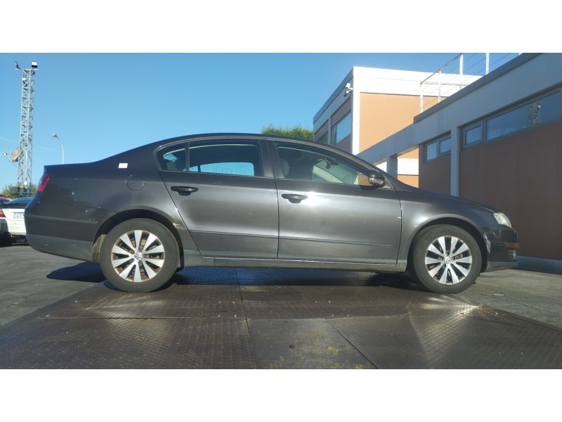 volkswagen passat berlina (3c2) del año 2010