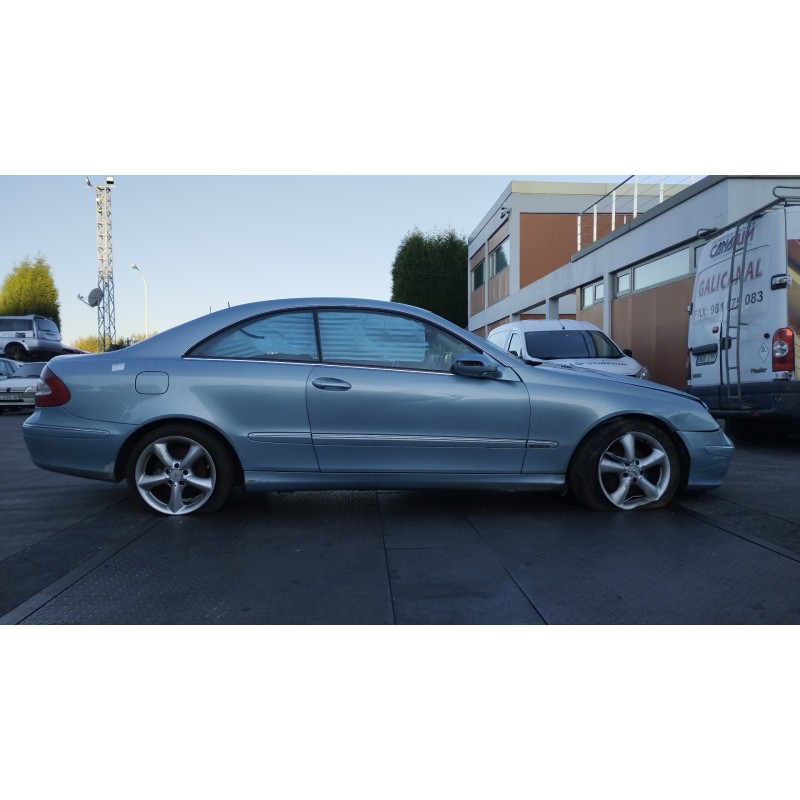 mercedes clase clk (w209) coupe del año 2003