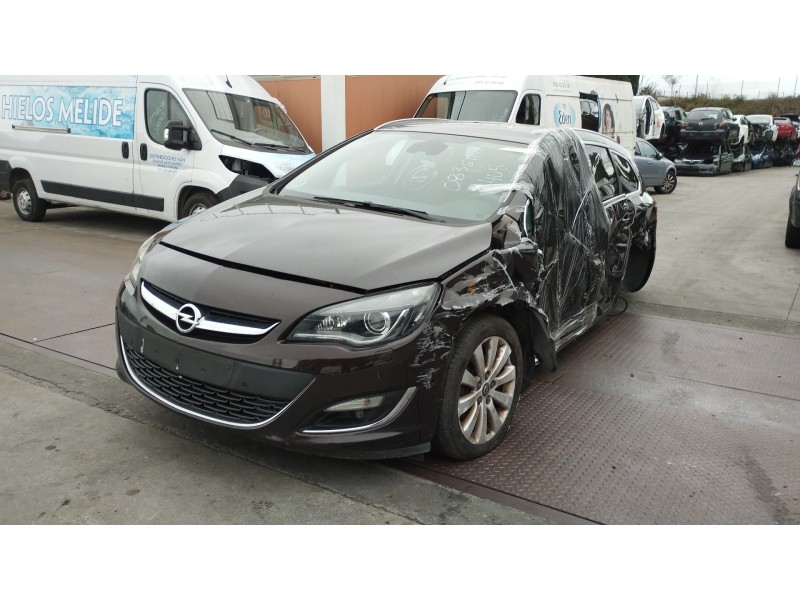 opel astra j sports tourer del año 2014