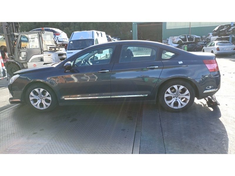 citroen c5 berlina del año 2010