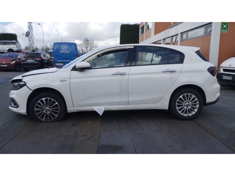 fiat tipo ii (356) sedan del año 2022
