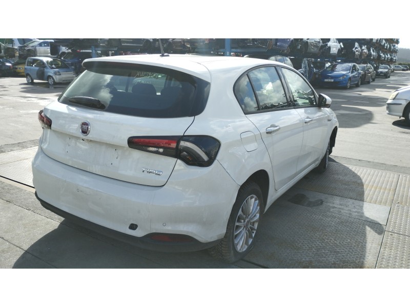 fiat tipo ii (356) sedan del año 2022