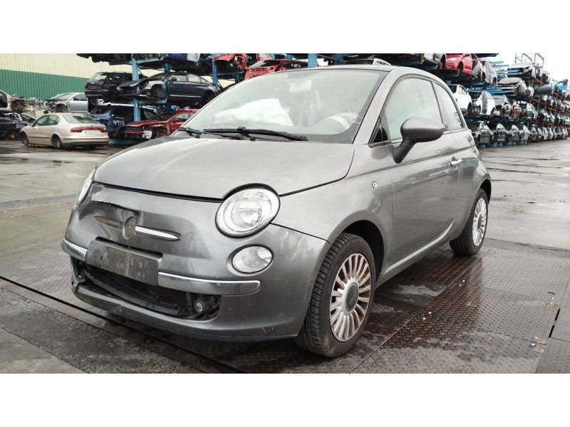 fiat nuova 500 (150) del año 2013