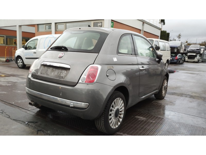 fiat nuova 500 (150) del año 2013