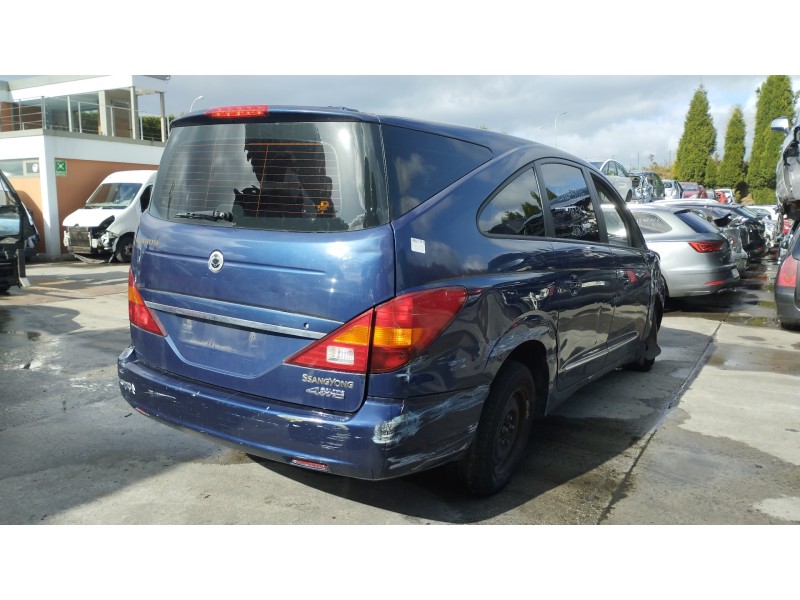 ssangyong rodius del año 2011