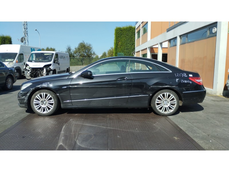 mercedes clase clk (w207) coupe del año 2010