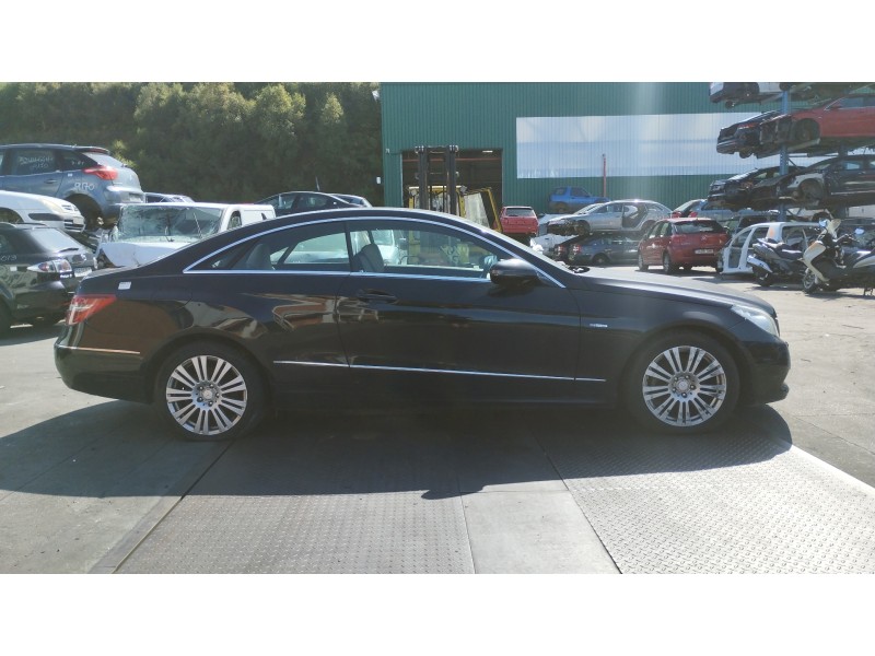 mercedes clase clk (w207) coupe del año 2010