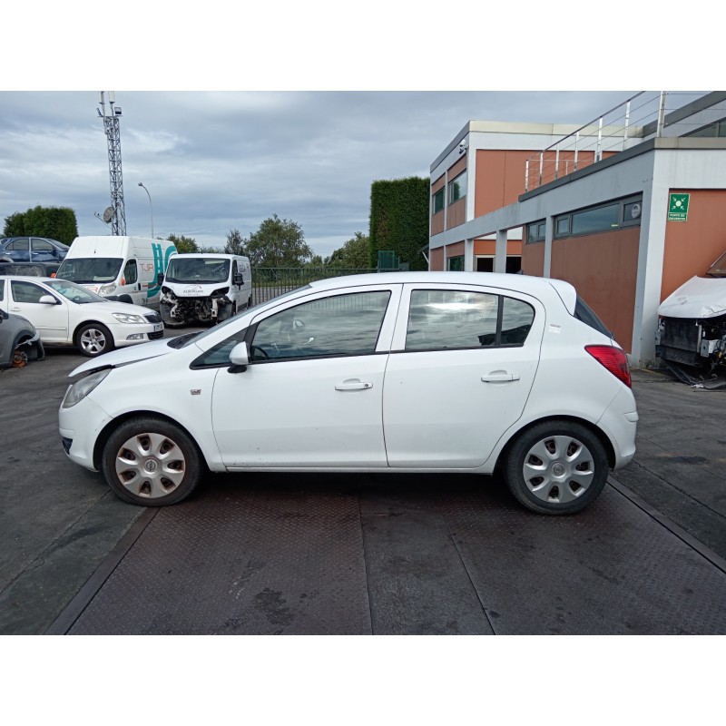 opel corsa d del año 2008