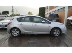 opel astra j lim. del año 2011