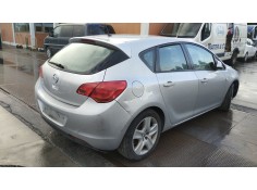 opel astra j lim. del año 2011 2