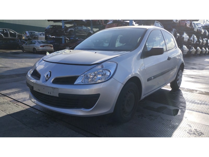 renault clio iii del año 2006