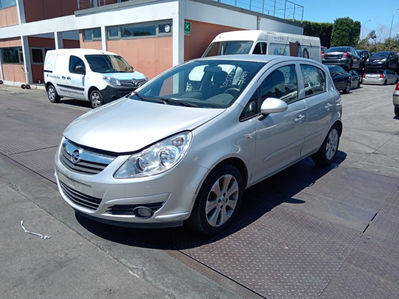 opel corsa d del año 2007