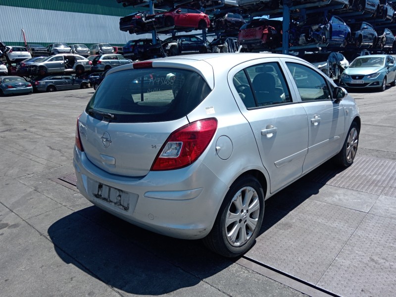 opel corsa d del año 2007