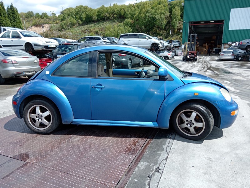 volkswagen new beetle (9c1/1c1) del año 2011