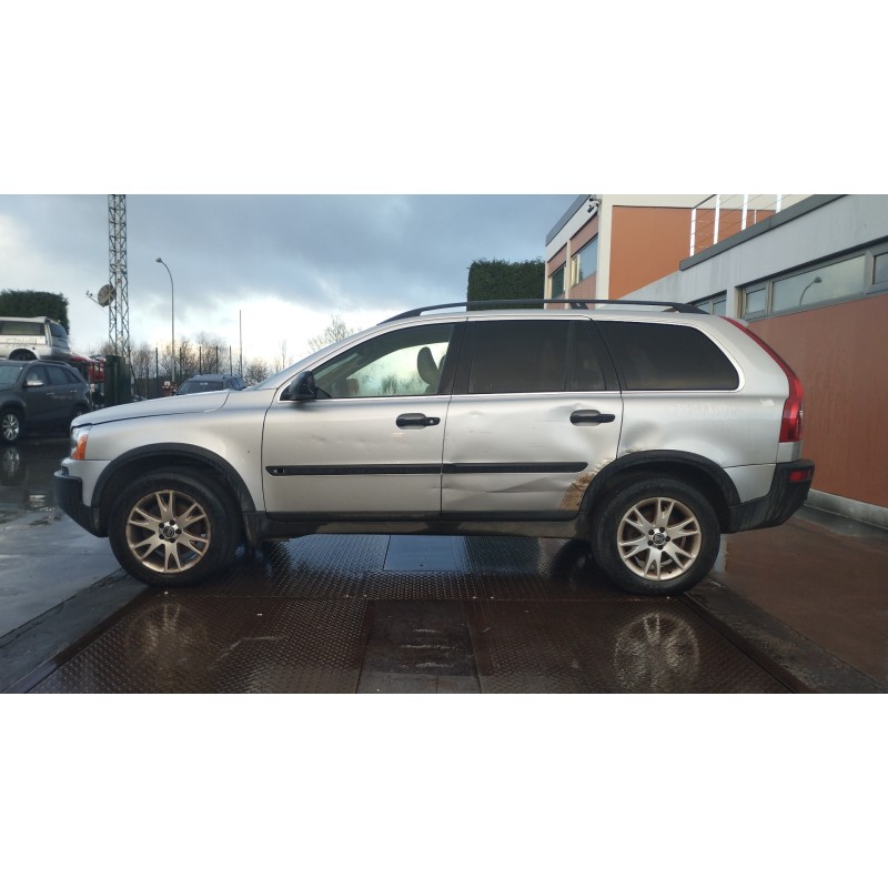 volvo xc90 del año 2002