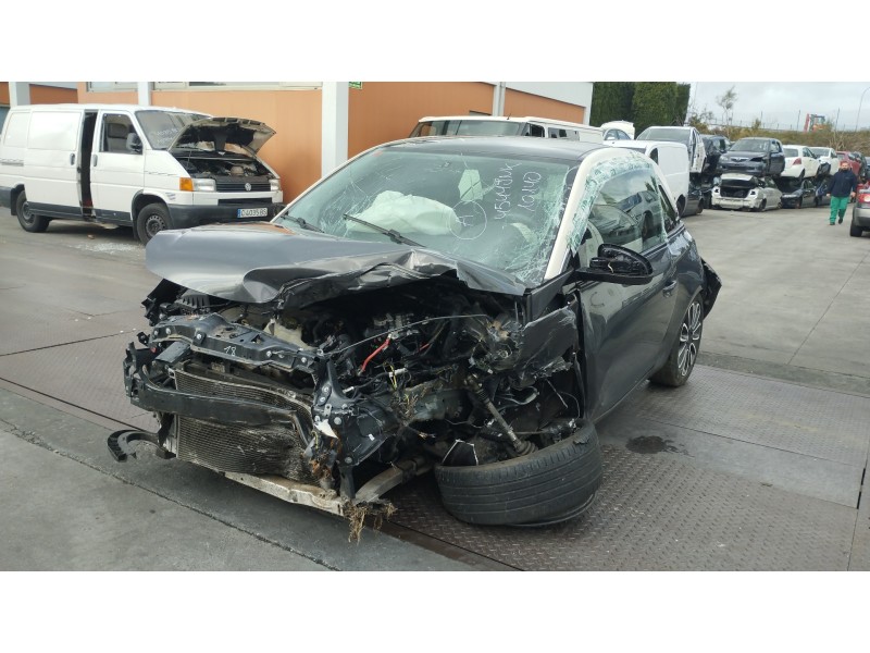 opel adam del año 2016