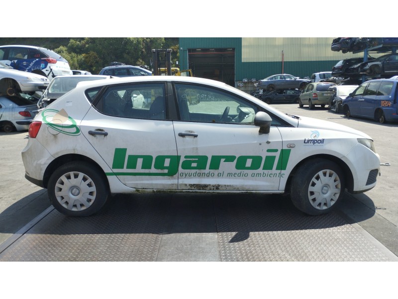 seat ibiza sc (6j1) del año 2010
