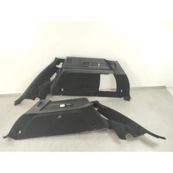 MOLDURAS TRASERAS A1676907906 A1676907606 