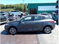 renault megane iii berlina 5 p del año 2012