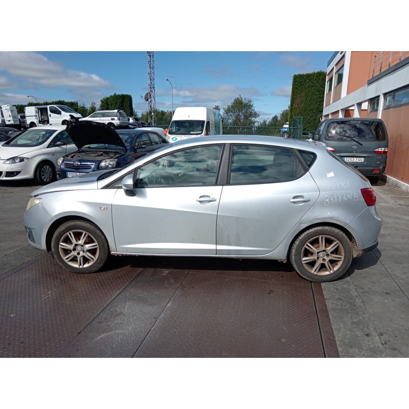 seat ibiza (6j5) del año 2009