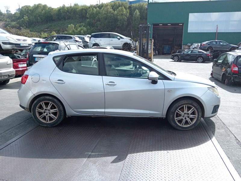 seat ibiza (6j5) del año 2009