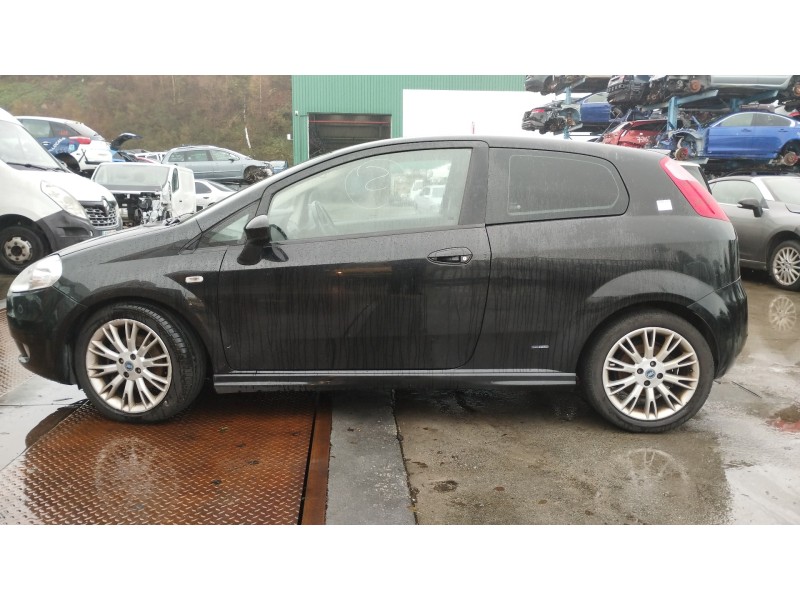 fiat grande punto (199) del año 2006