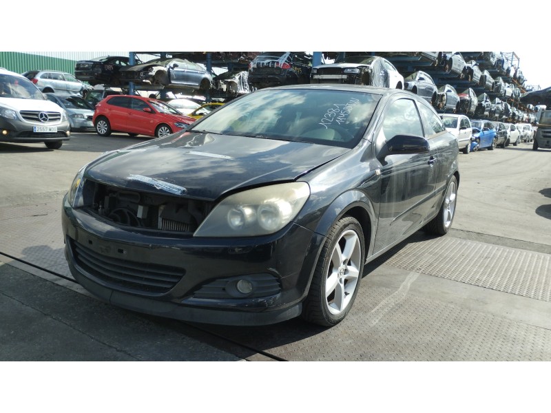 opel astra gtc del año 2005