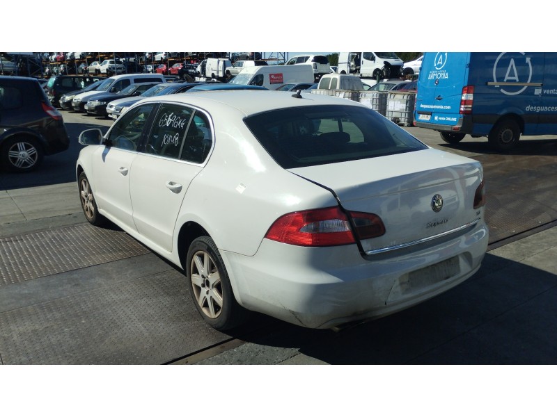 skoda suberb (3t4) del año 2008