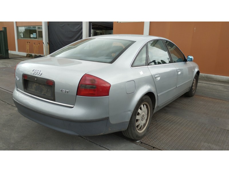 audi a6 berlina (4b2) del año 1998