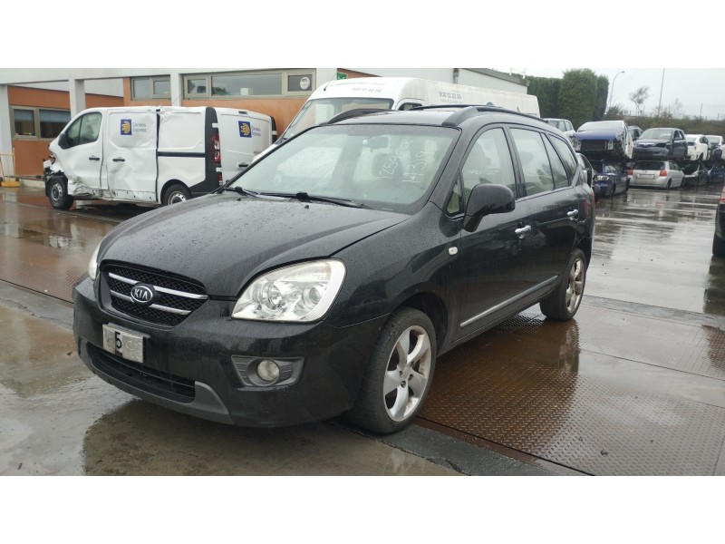 kia carens (un) del año 2008