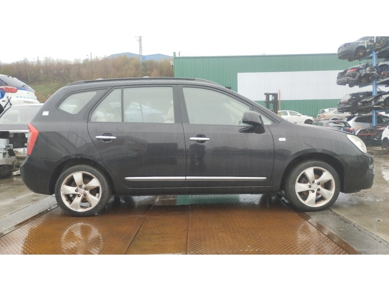 kia carens (un) del año 2008