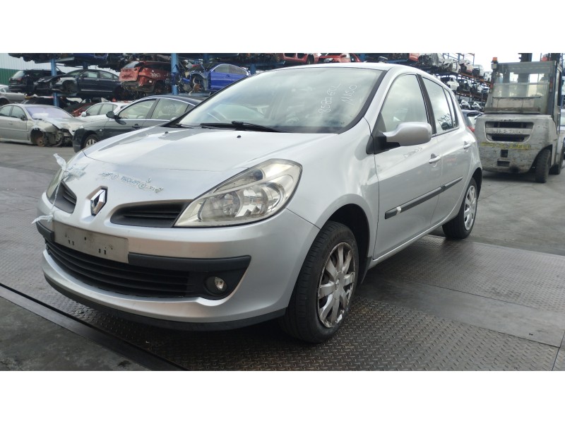 renault clio iii del año 2008