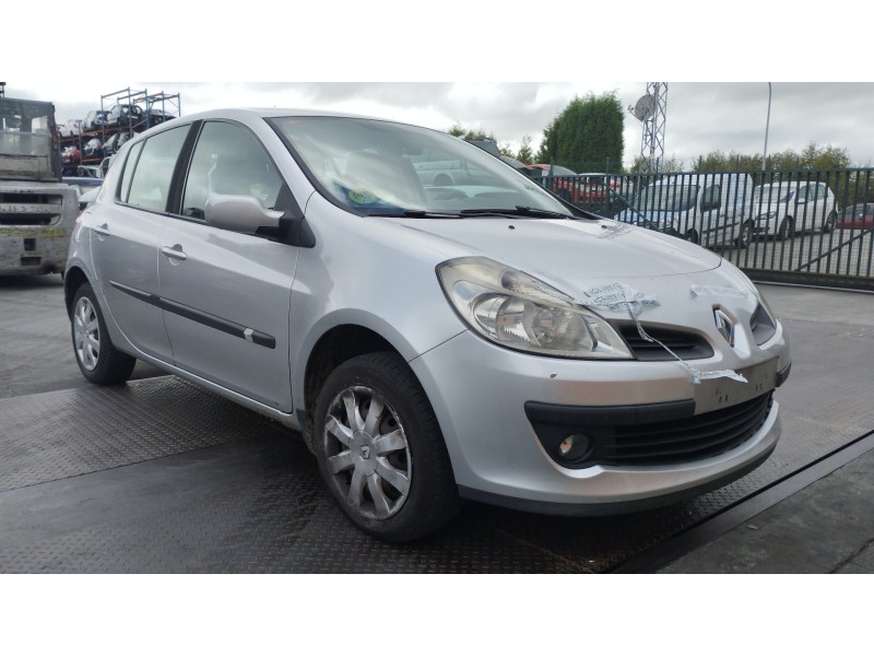 renault clio iii del año 2008
