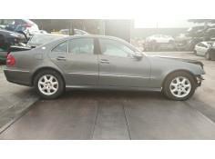 mercedes clase e (w211) berlina del año 2005