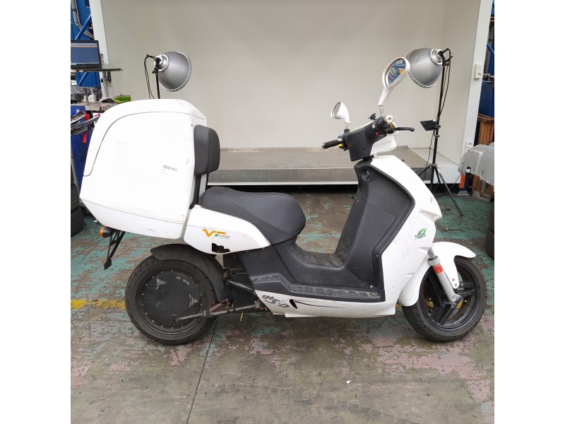 vmoto 120sd del año 2012