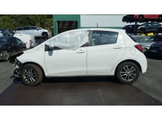 toyota yaris del año 2015
